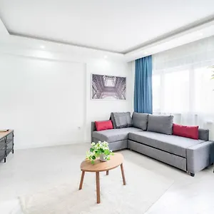 Modern Flat Near Beach In Muratpasa Antalya