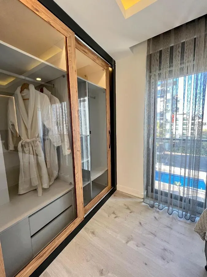Only One Suites & Residences Antalya Apartment