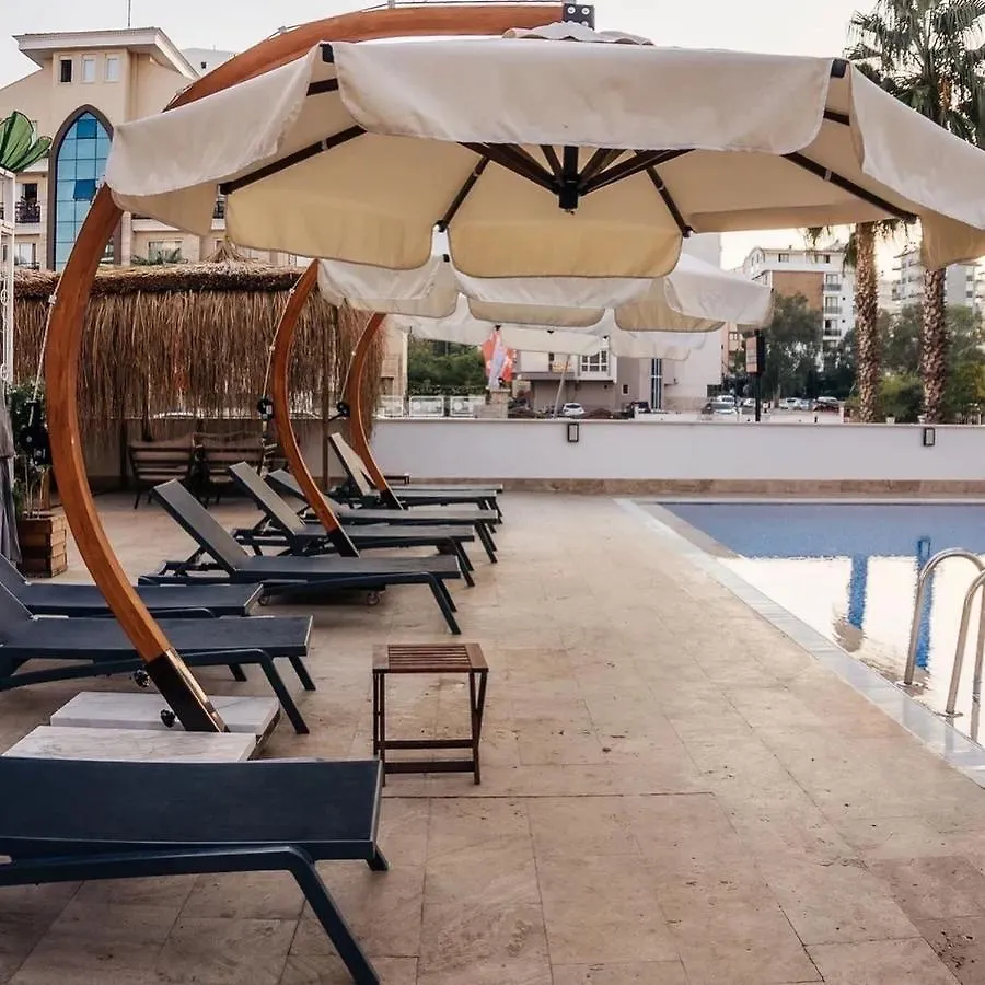 Only One Suites & Residences Antalya Apartment